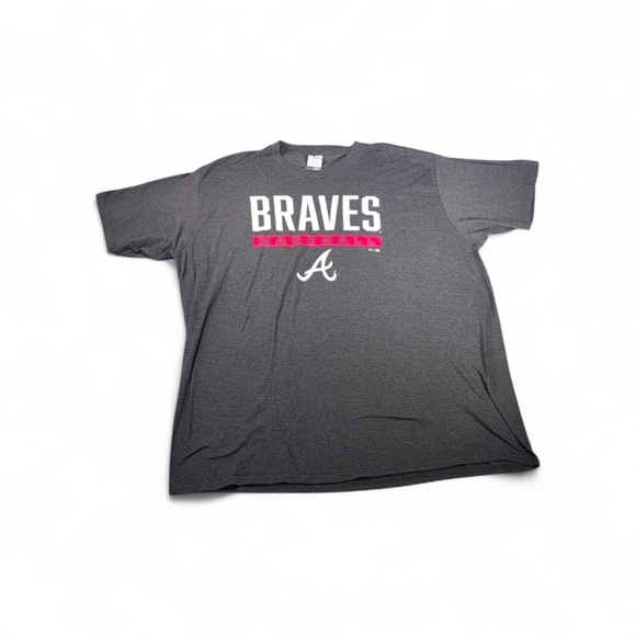 Fanatics Other - Atlanta Braves Gray T-Shirt